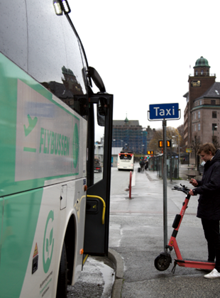 Flybussen Tide Og VOI Samarbeid